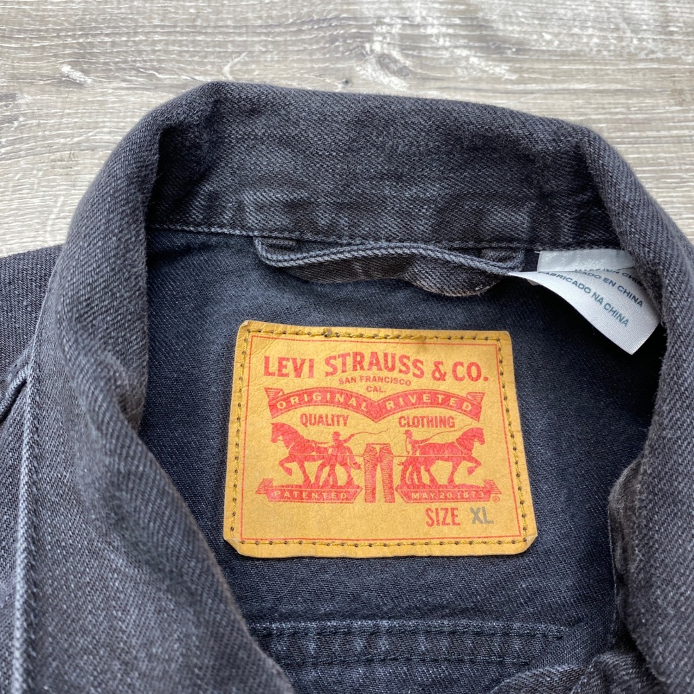 Levi's Trucker Jacket Mens XL‎ Black Denim Cotton Button Front Coat - Picture 4 of 7